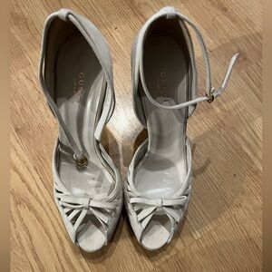 Gucci Women's Cream Strappy Heels